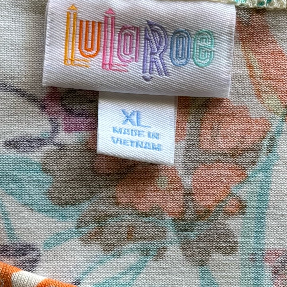LuLaRoe Multicolor Floral Top - Picture 3 of 4